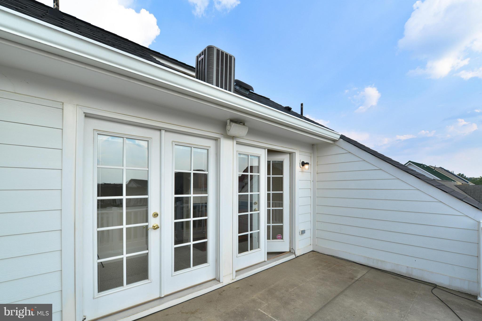 1728 Carpenter Road Alexandria, VA 22314 - Photo 28 of 29 a view of front door