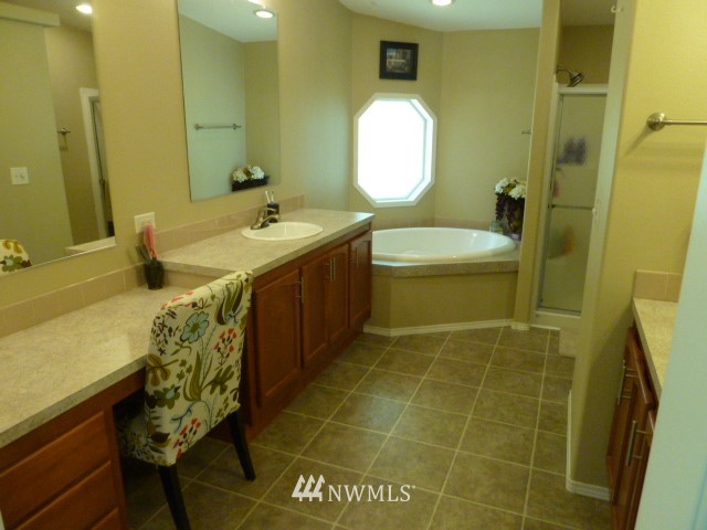 18631 Southeast 162nd Street Renton, WA 98058 - Photo 17 of 25 Gallery Image 17