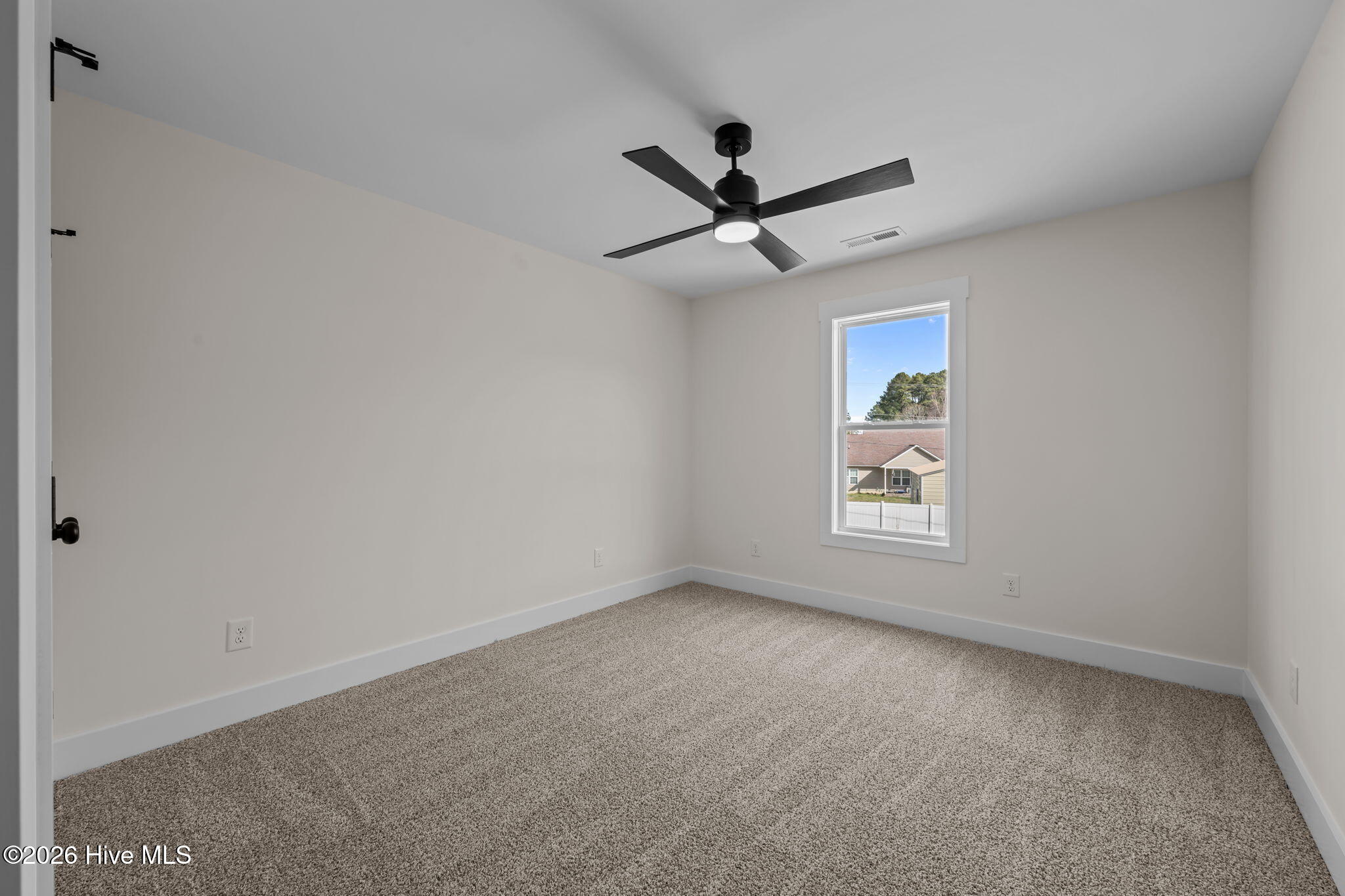 107 Maple Court Havelock, NC 28532 - Photo 23 of 39 35-web-or-mls-DSC_6605