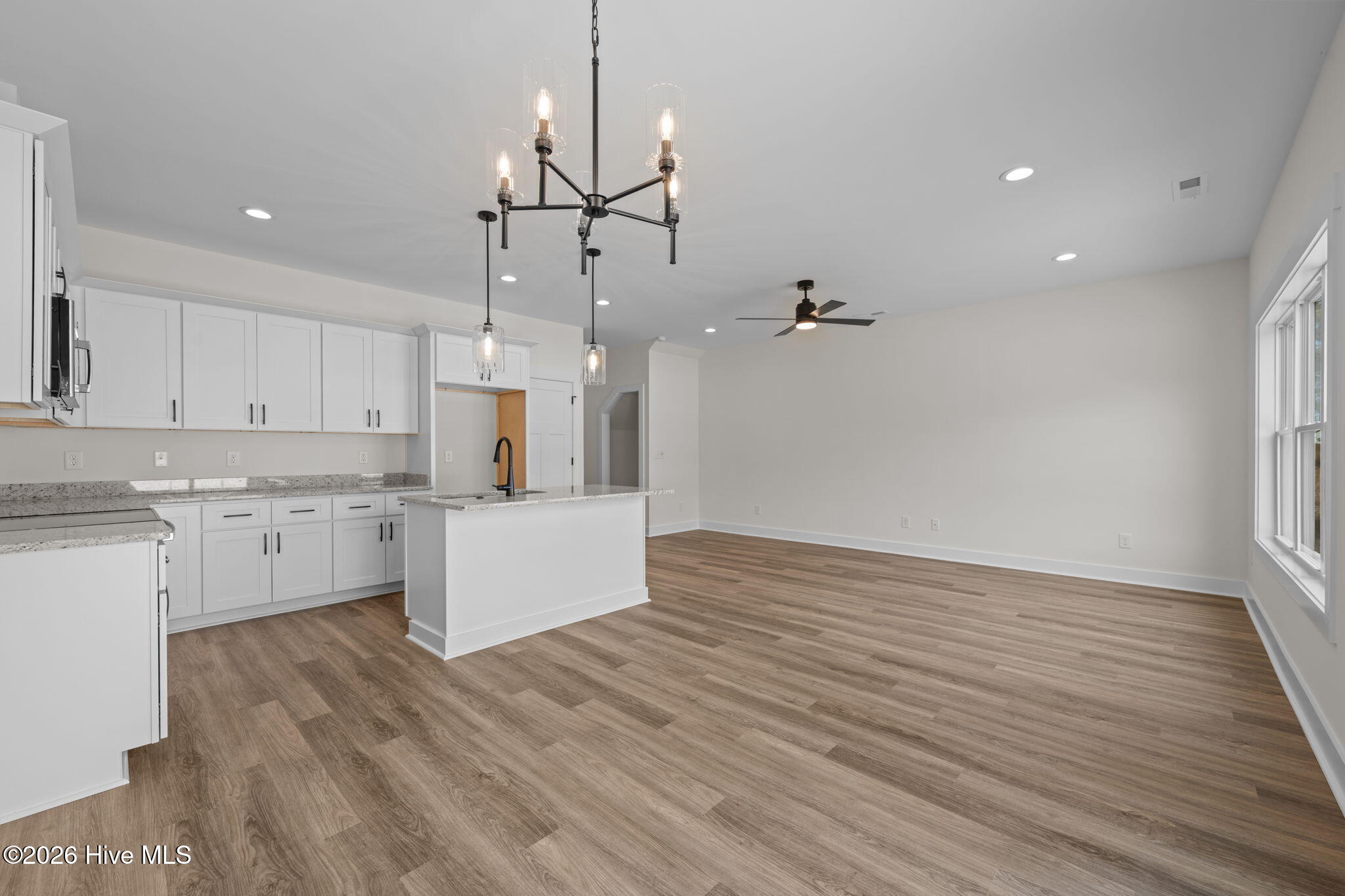 107 Maple Court Havelock, NC 28532 - Photo 10 of 39 23-web-or-mls-DSC_6569