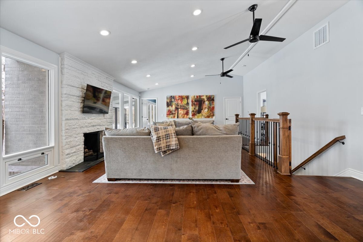 7790 East 126th Street Fishers, IN 46038 - Photo 5 of 41