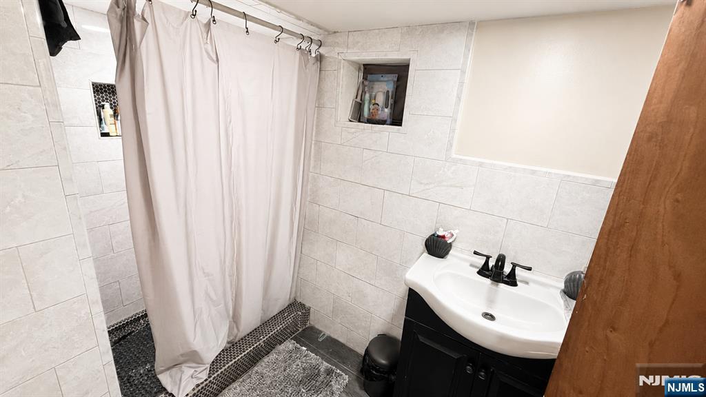 314 Smith Street Newark, NJ 07106 - Photo 13 of 17