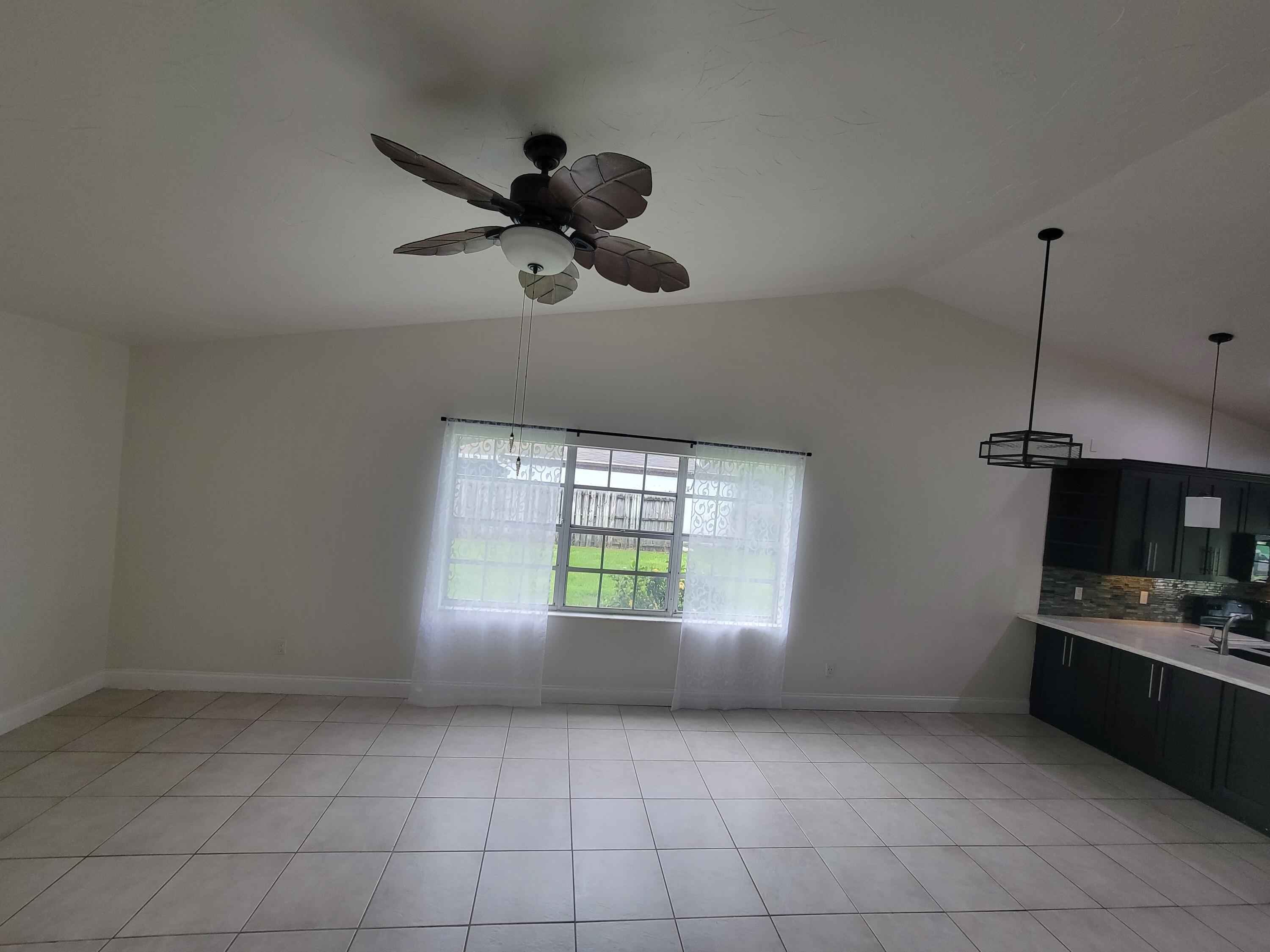 104 Arrowhead Circle Jupiter, FL 33458 - Photo 13 of 21 20251002_165009