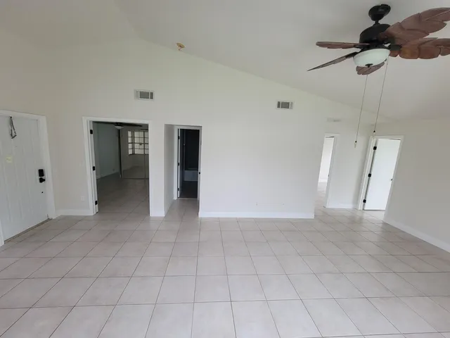 $3,400 | 104 Arrowhead Circle, Jupiter, FL 33458