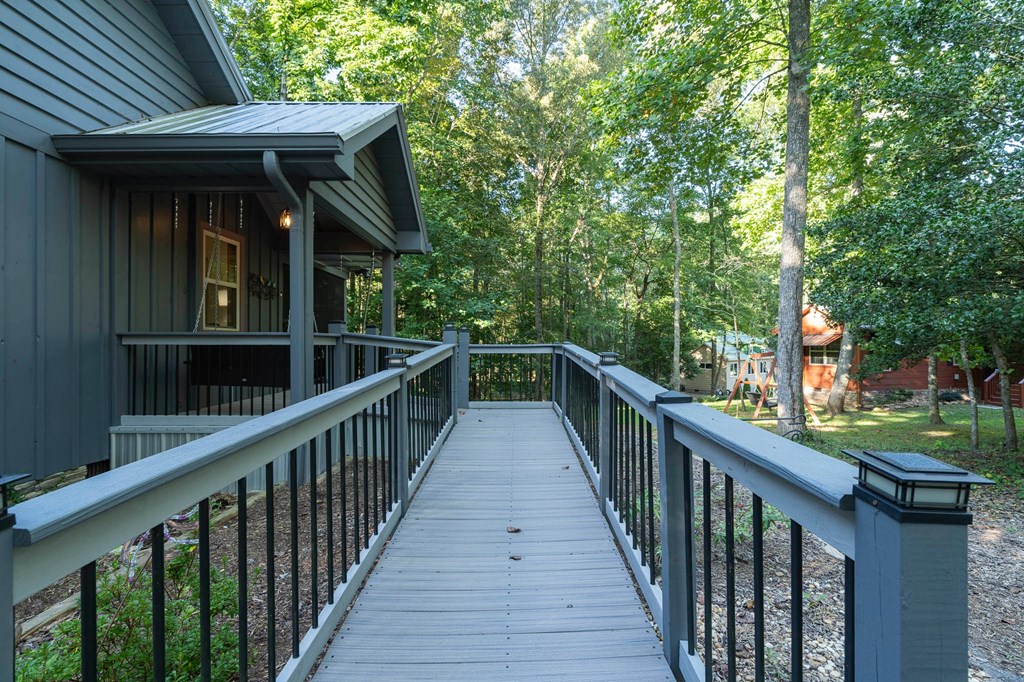 264 Chimney Ridge Blairsville, GA 30512 - Photo 3 of 39