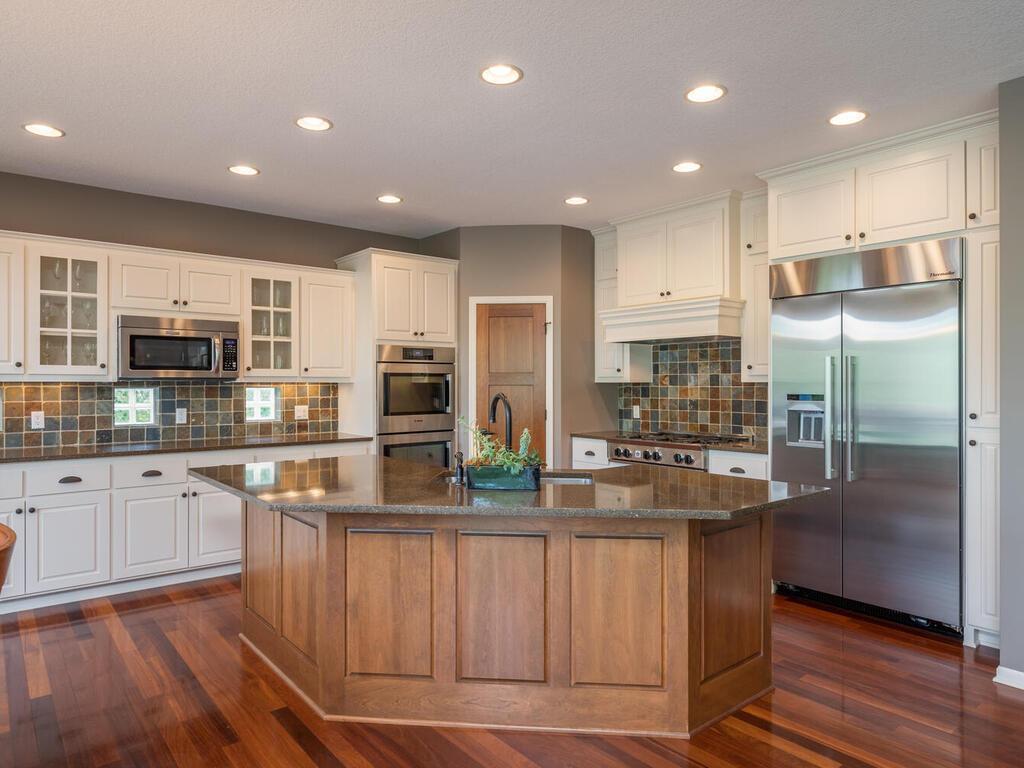 9836 Trails End Road Chanhassen, MN 55317 - Photo 14 of 59 Gallery Image 14
