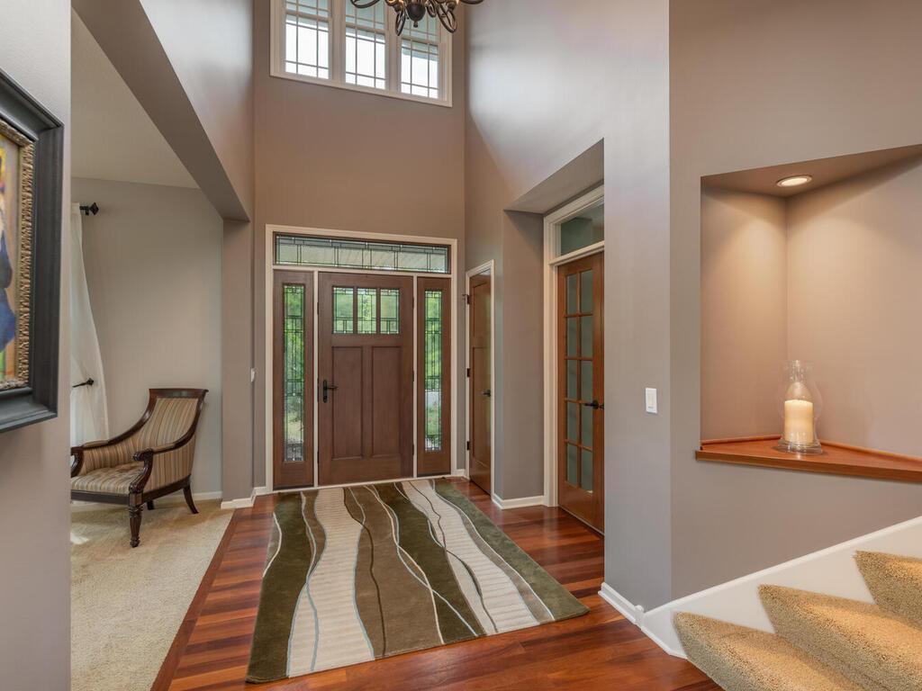 9836 Trails End Road Chanhassen, MN 55317 - Photo 4 of 59 Gallery Image 4