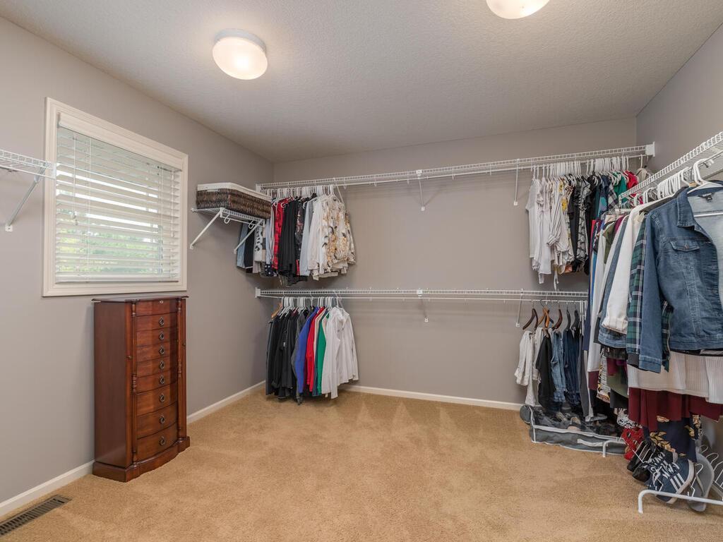 9836 Trails End Road Chanhassen, MN 55317 - Photo 34 of 59 Gallery Image 34