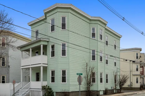 $1,995,000 | 99 Beech Street, Belmont, MA 02478