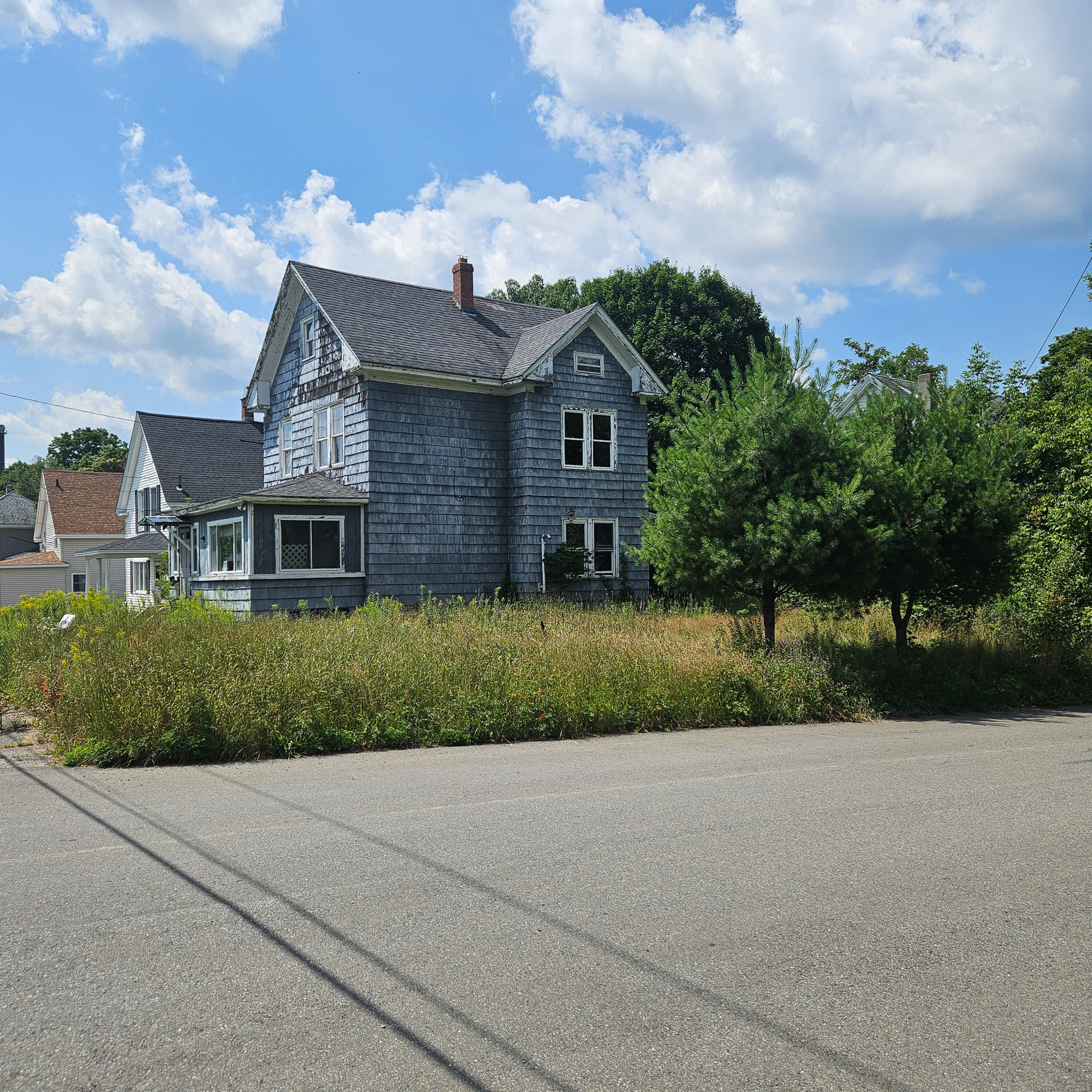 6 Pine Street East Millinocket, ME 04430 - Photo 2 of 8 2