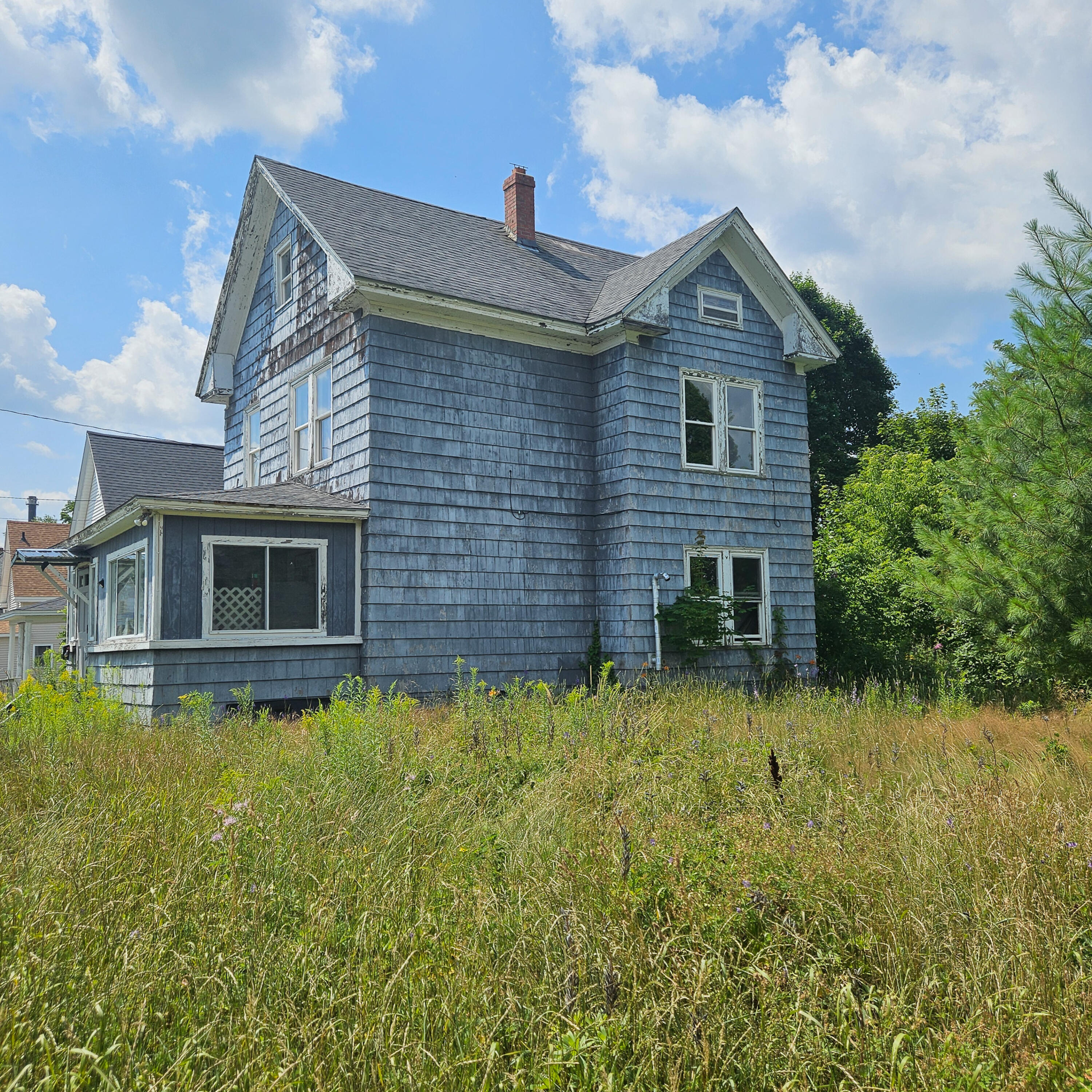 6 Pine Street East Millinocket, ME 04430 - Photo 4 of 8 4