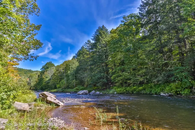 a view of an outdoor space and yard