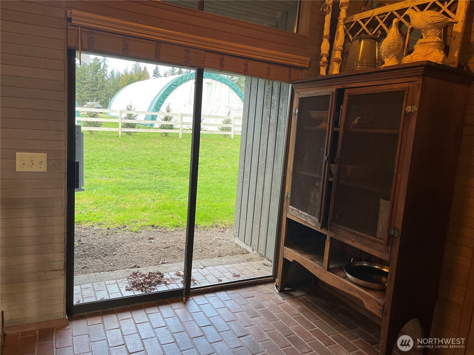 615 Arrowhead Road Camano Island, WA 98282 - Photo 17 of 40