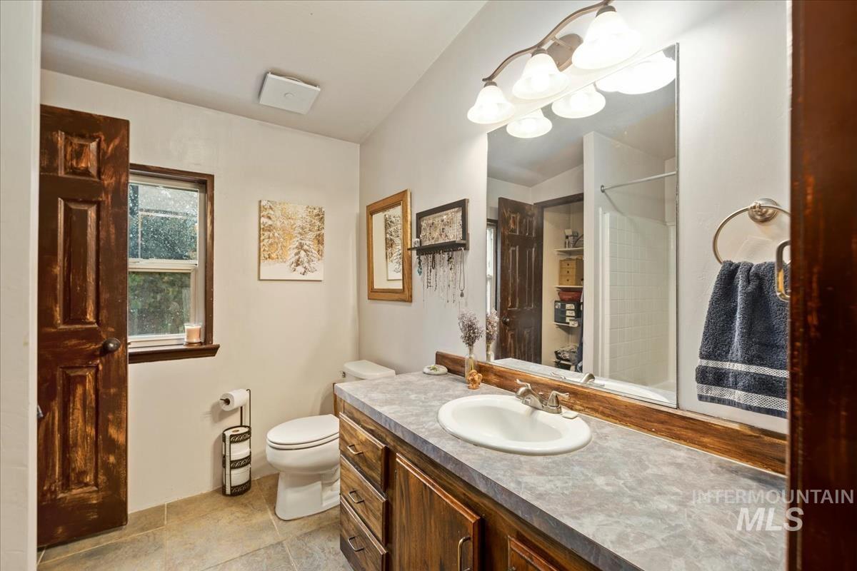 29 Rising Lane Cascade, ID 83611 - Photo 19 of 43