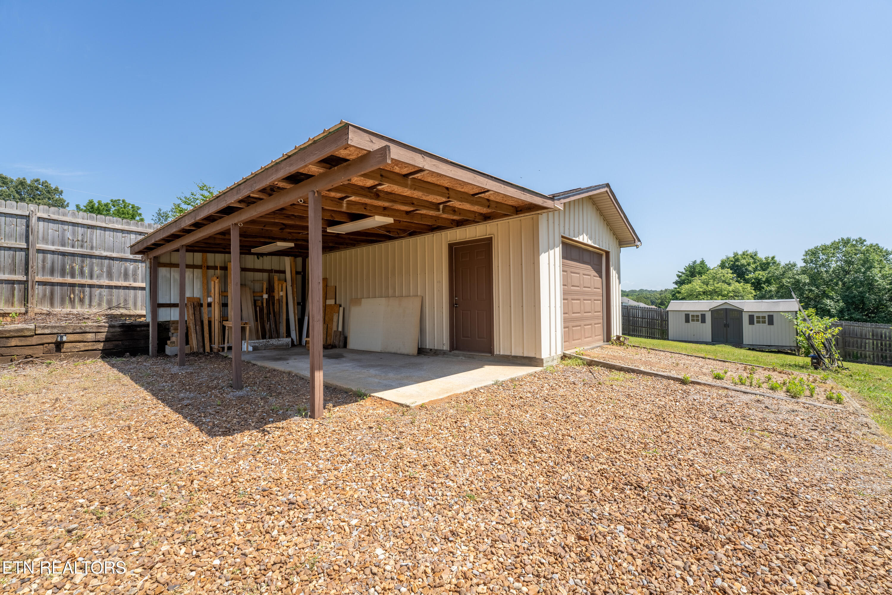 7702 Old Clinton Pike Powell, TN 37849 - Photo 31 of 46 30