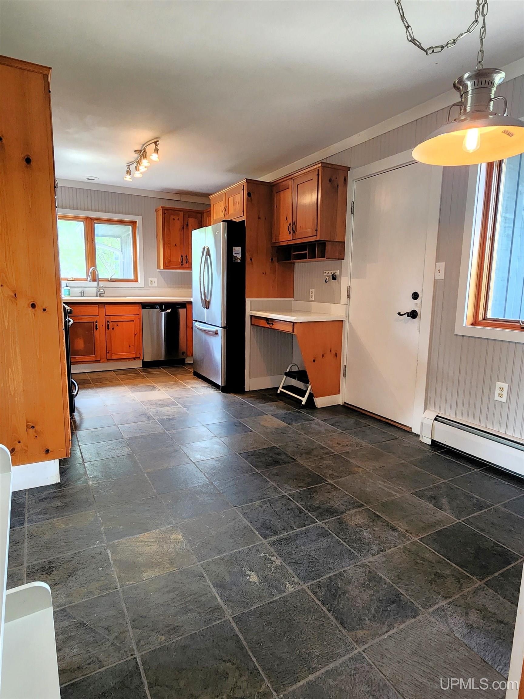 16224 Poor Farm Road Lanse, MI 49946 - Photo 17 of 92 Gallery Image 17