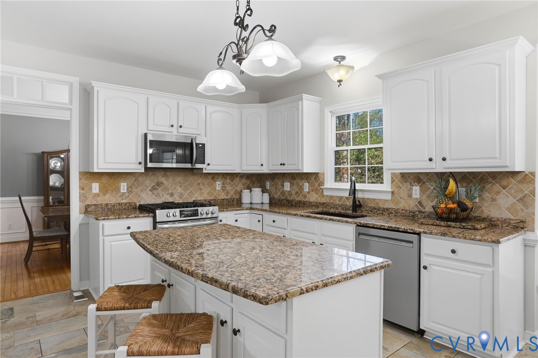 1506 Goswick Ridge Road Midlothian, VA 23114 - Photo 11 of 52