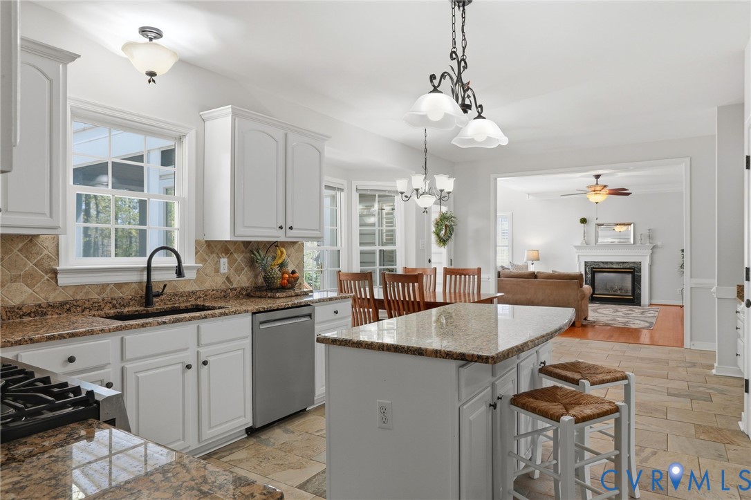 1506 Goswick Ridge Road Midlothian, VA 23114 - Photo 13 of 52