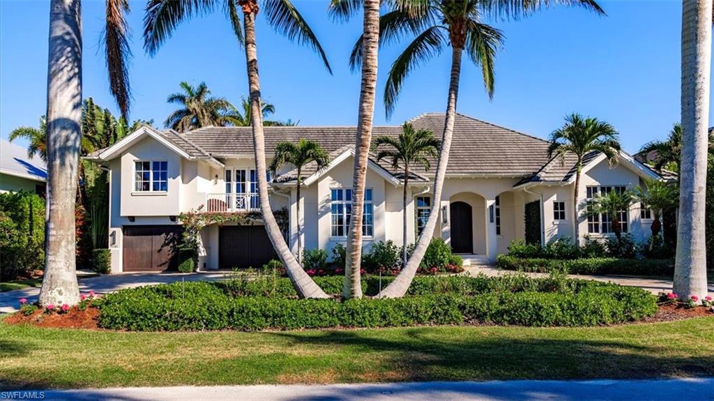 1935 7th Street South Naples, FL 34102 - Photo 2 of 27