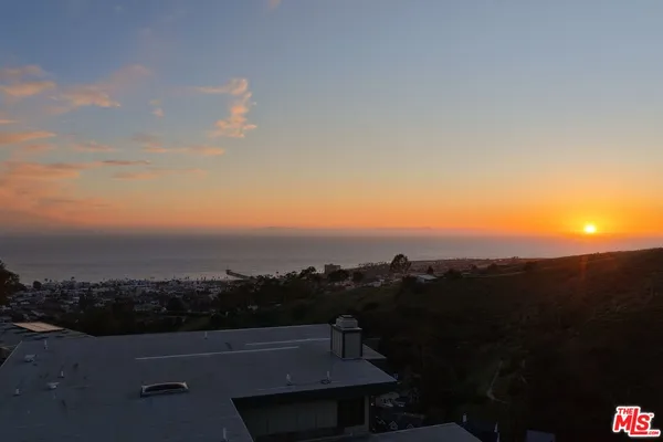 $395,000 | 515 Mint Lane, Ventura, CA 93001