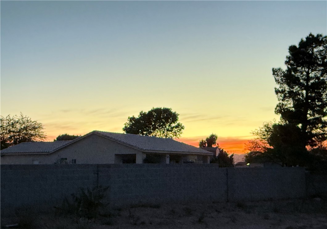 4029 Roma Road Kingman, AZ 86401 - Photo 84 of 90 Back of the house from the wash