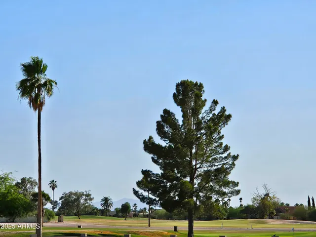 $352,800 | 15041 South Brook Hollow Road, Arizona City, AZ 85123