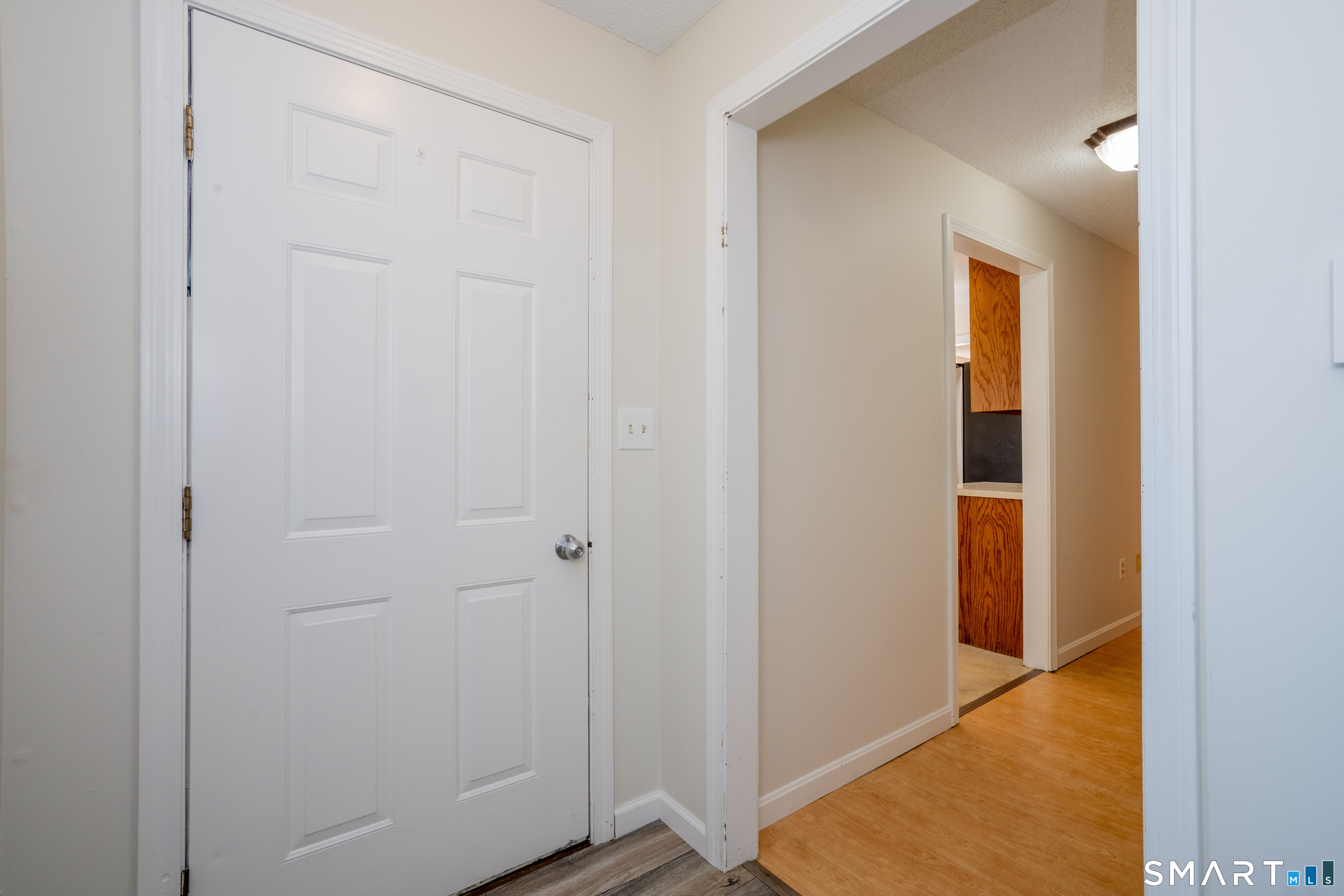 212 Oldefield Farms Road, Unit 212 Enfield, CT 06082 - Photo 5 of 37 Gallery Image 5