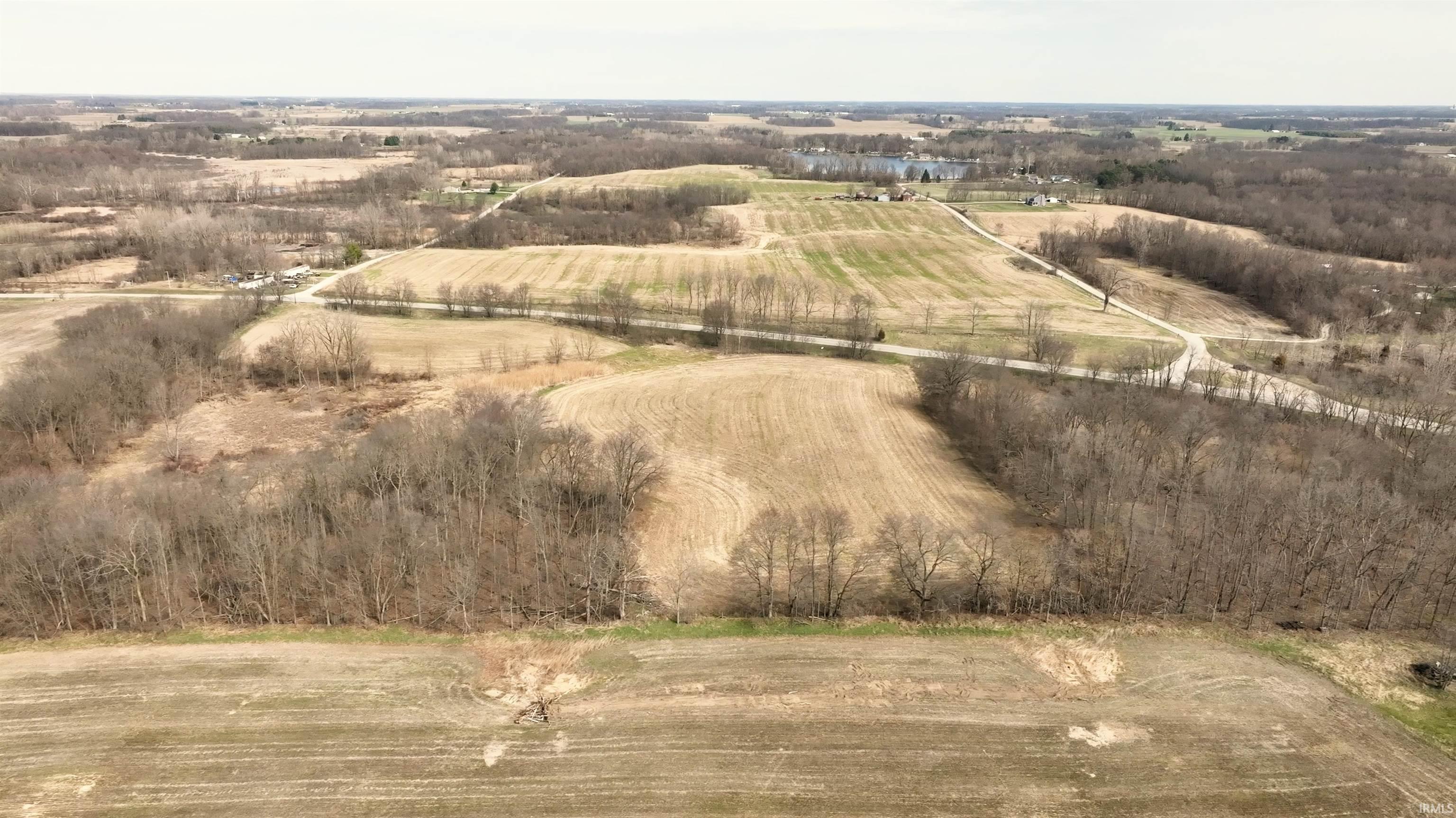 1425 Southeast Se Road Akron, IN 46910 - Photo 11 of 35