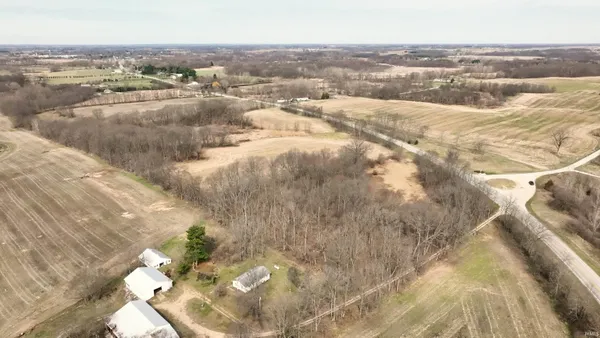 1425 Southeast Se Road, Akron, IN 46910