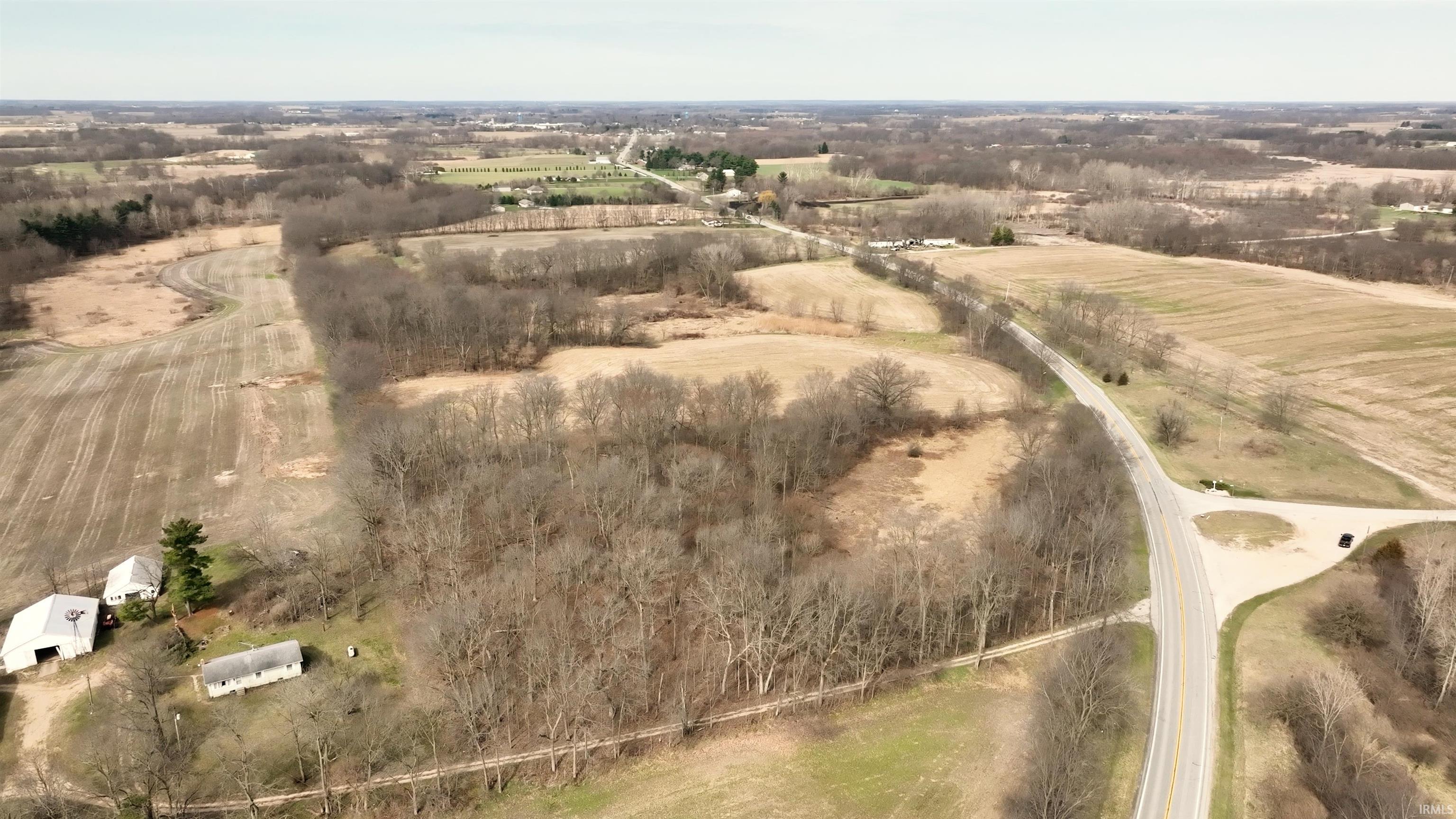 1425 Southeast Se Road Akron, IN 46910 - Photo 13 of 35