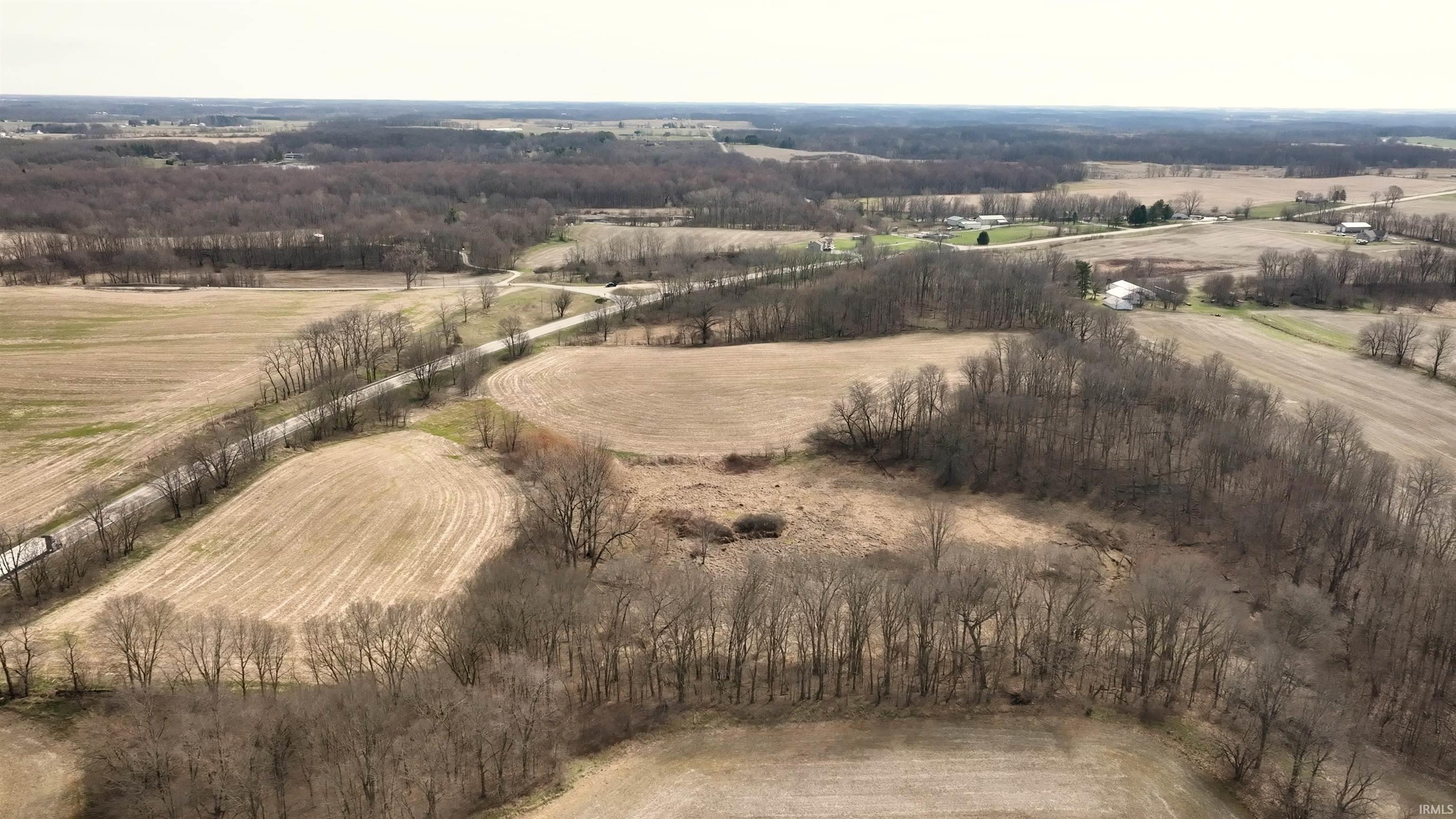 1425 Southeast Se Road Akron, IN 46910 - Photo 8 of 35