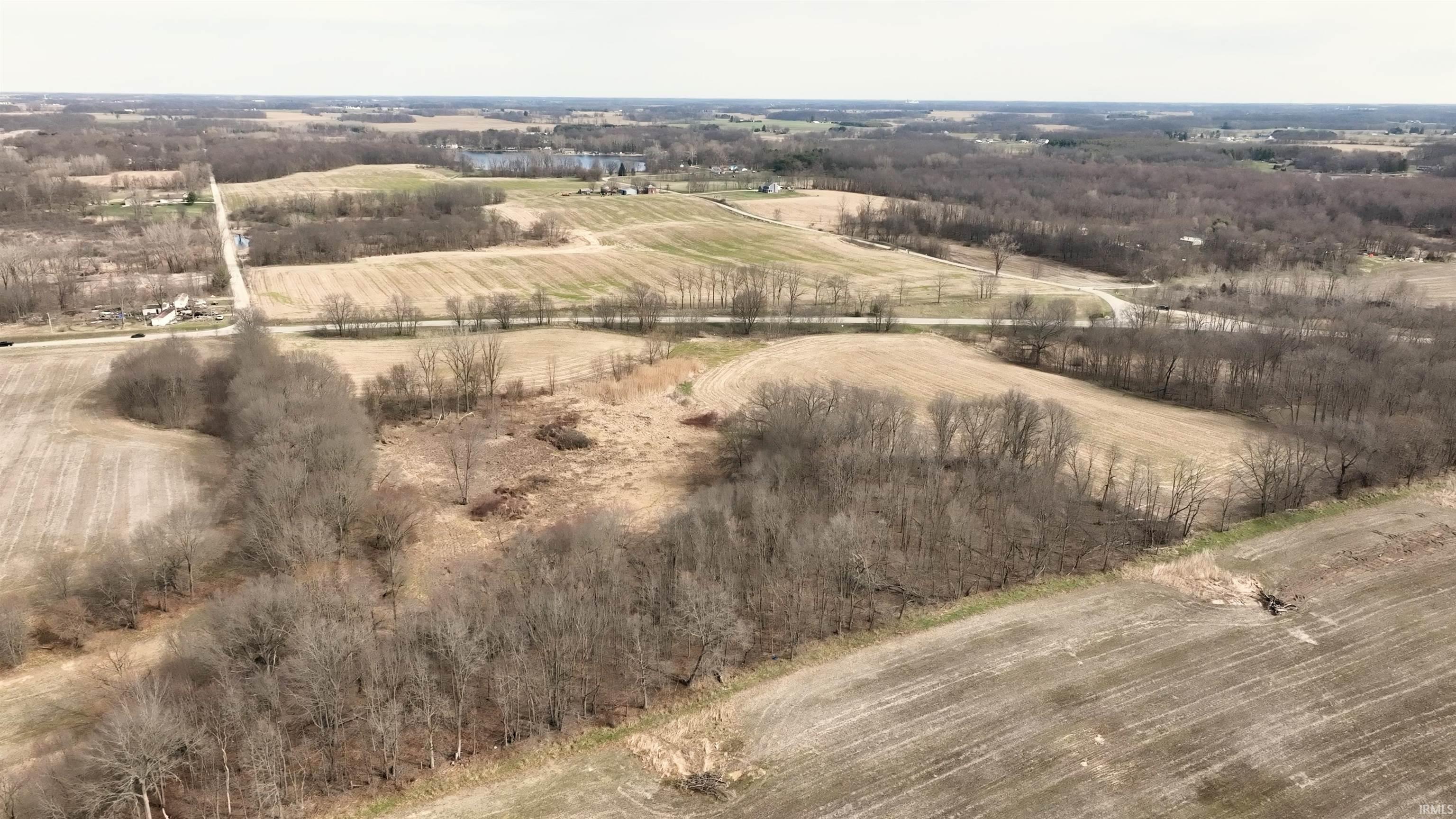 1425 Southeast Se Road Akron, IN 46910 - Photo 10 of 35