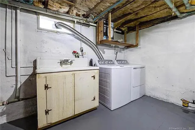 $2,700 | 22 Fern Street, Rocky Hill, CT 06067