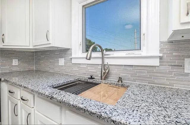 $2,700 | 22 Fern Street, Rocky Hill, CT 06067