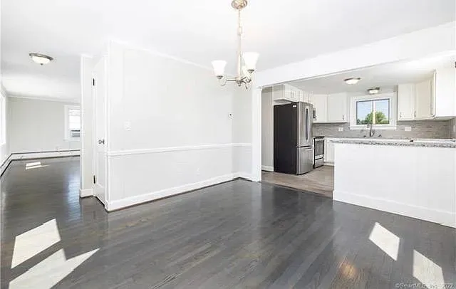 $2,700 | 22 Fern Street, Rocky Hill, CT 06067