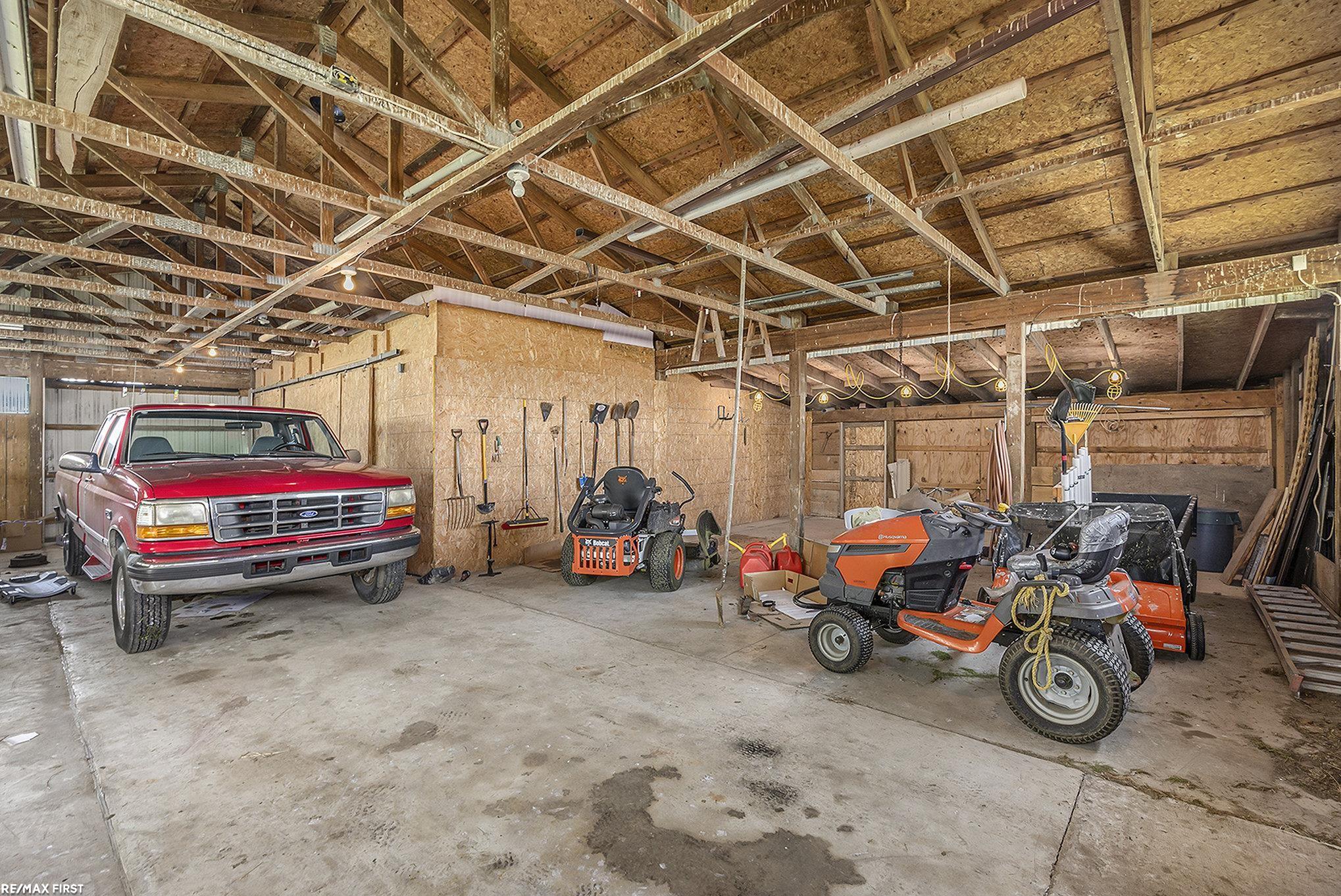 22150 29 Mile Road Ray, MI 48096 - Photo 22 of 32 50142800-10fed3c0-c2b5-4439-bb61-1412a0d72fc3.JPG