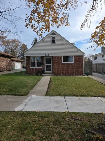 $379,900 | 249 Wheeling Avenue, Wheeling, IL 60090