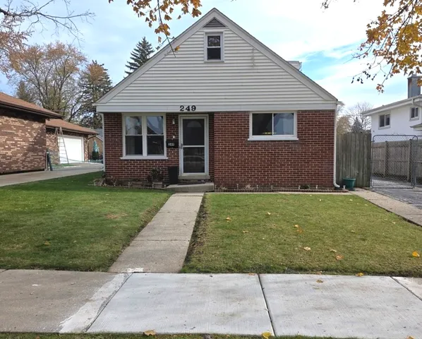 $379,900 | 249 Wheeling Avenue, Wheeling, IL 60090