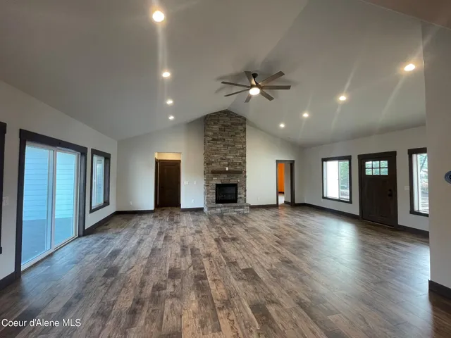 $1,120,000 | 2 Rathdrum Id 83858, Rathdrum, ID 83858