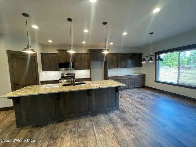 $1,120,000 | 2 Rathdrum Id 83858, Rathdrum, ID 83858