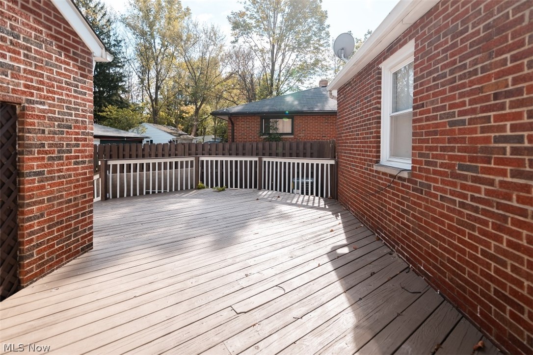 1253 South Green Road South Euclid, OH 44121 - Photo 30 of 34
