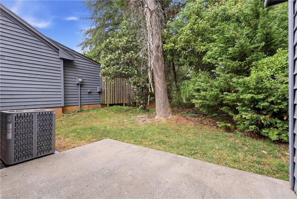 4638 Lake Jeanette Road Greensboro, NC 27455 - Photo 26 of 31