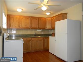 59 Camellia Road Levittown, PA 19057 - Photo 3 of 12 Kitchen