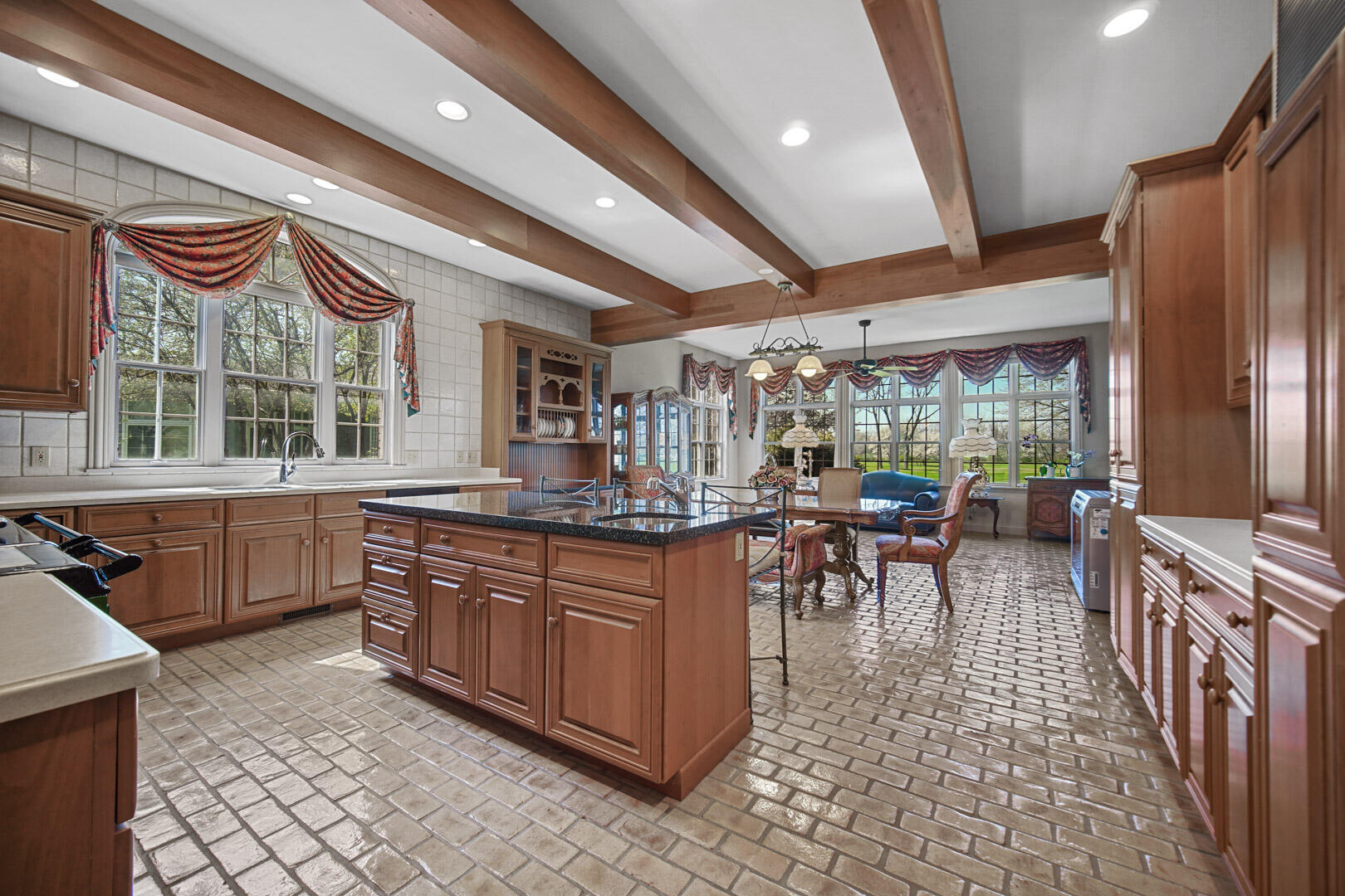 836 Killarney Drive Dyer, IN 46311 - Photo 14 of 58 1620x1080