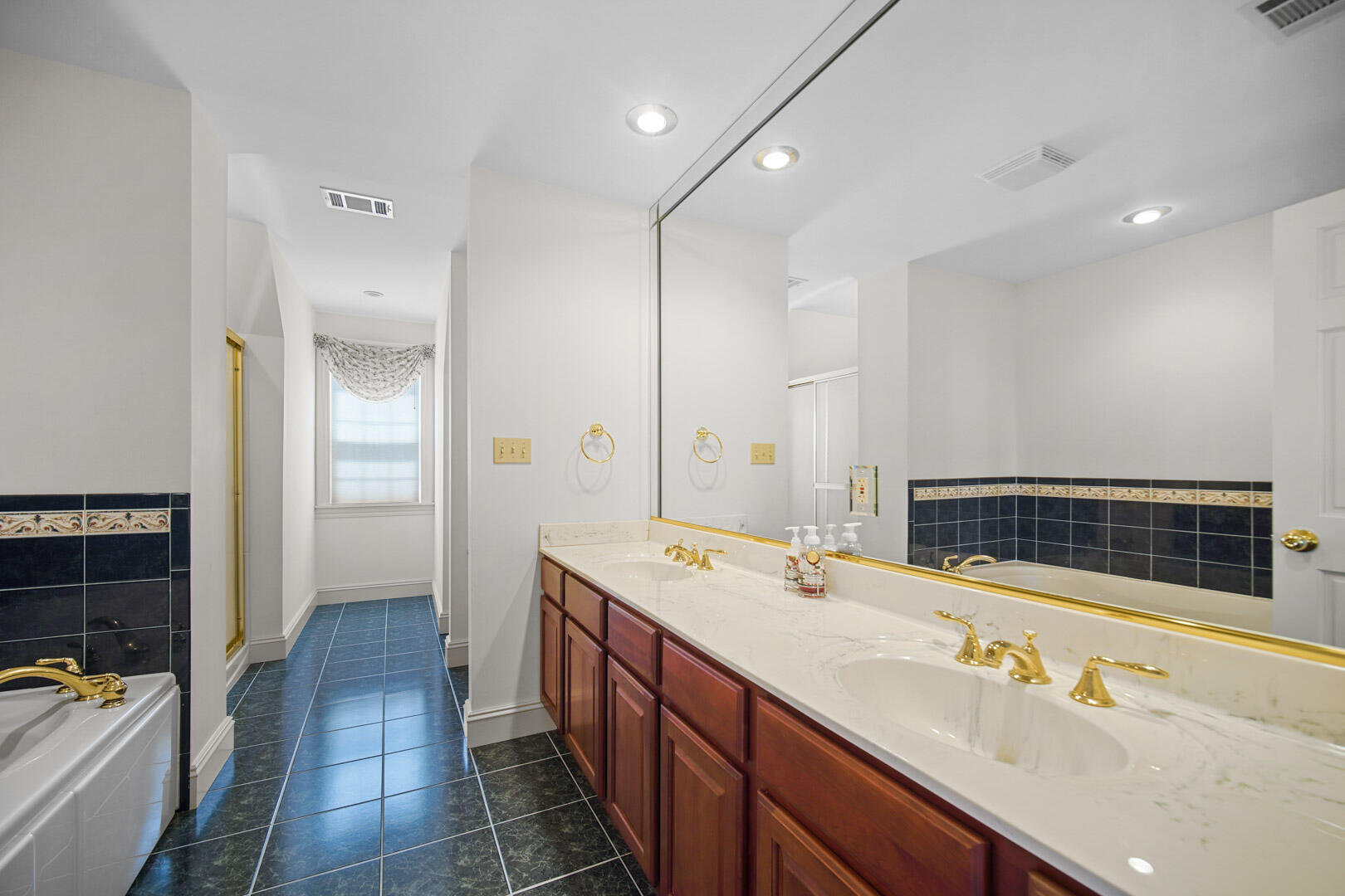 836 Killarney Drive Dyer, IN 46311 - Photo 41 of 58 1620x1080