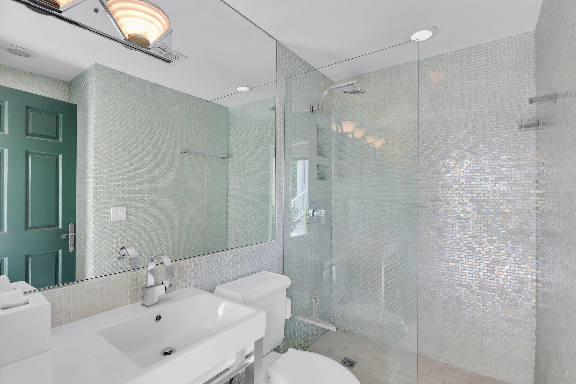 619 Ashe Street Key West, FL 33040 - Photo 35 of 42 Guest Suite Bathroom
