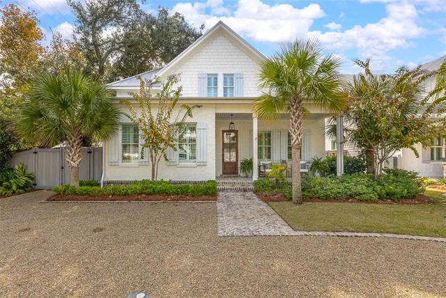$2,350,000 | 4315 5th Street, St. Simons Island, GA 31522