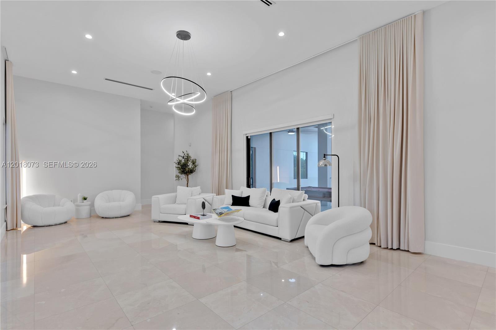 320 Southwest 125th Avenue Miami, FL 33184 - Photo 13 of 60