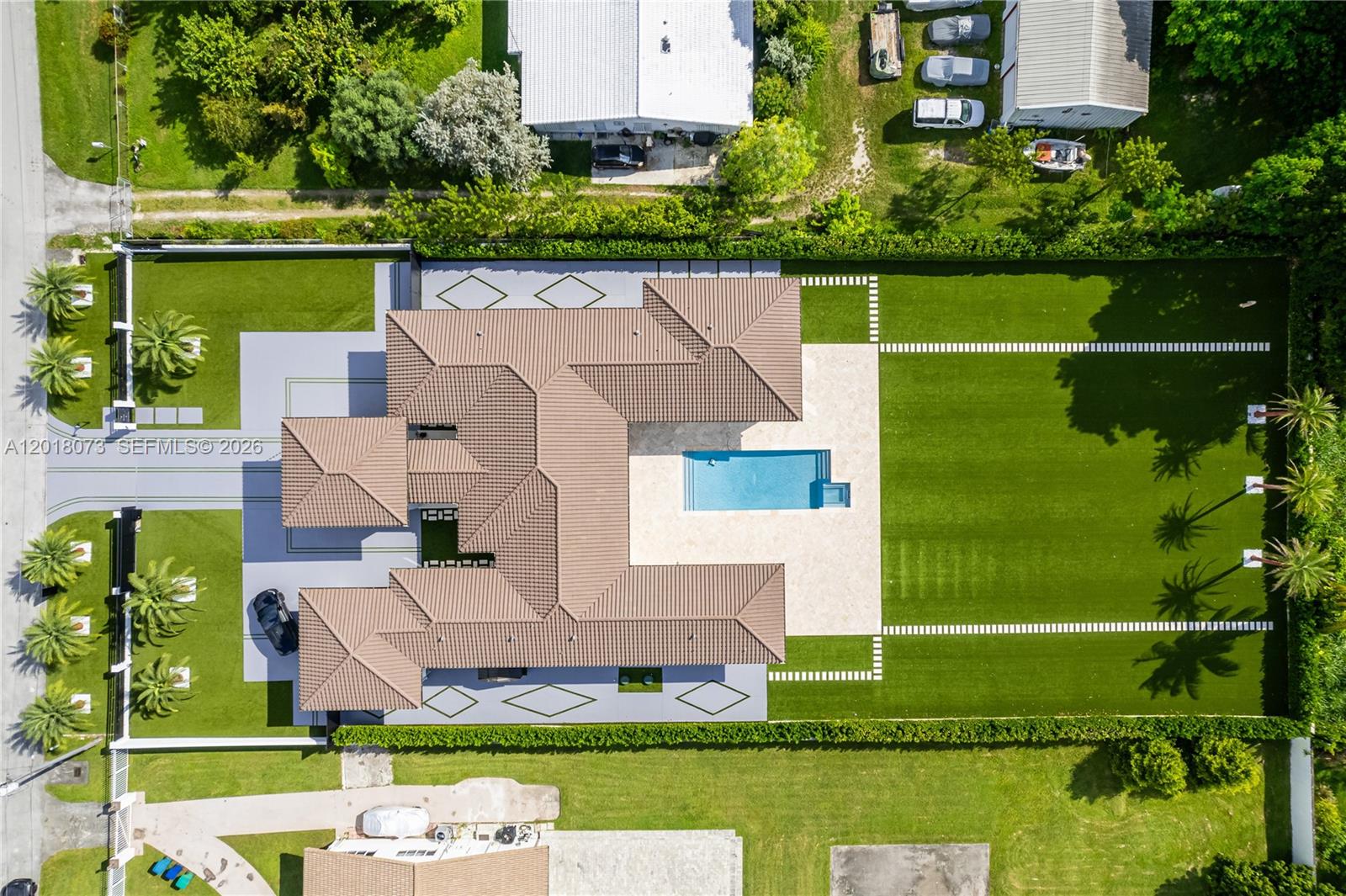 320 Southwest 125th Avenue Miami, FL 33184 - Photo 4 of 60