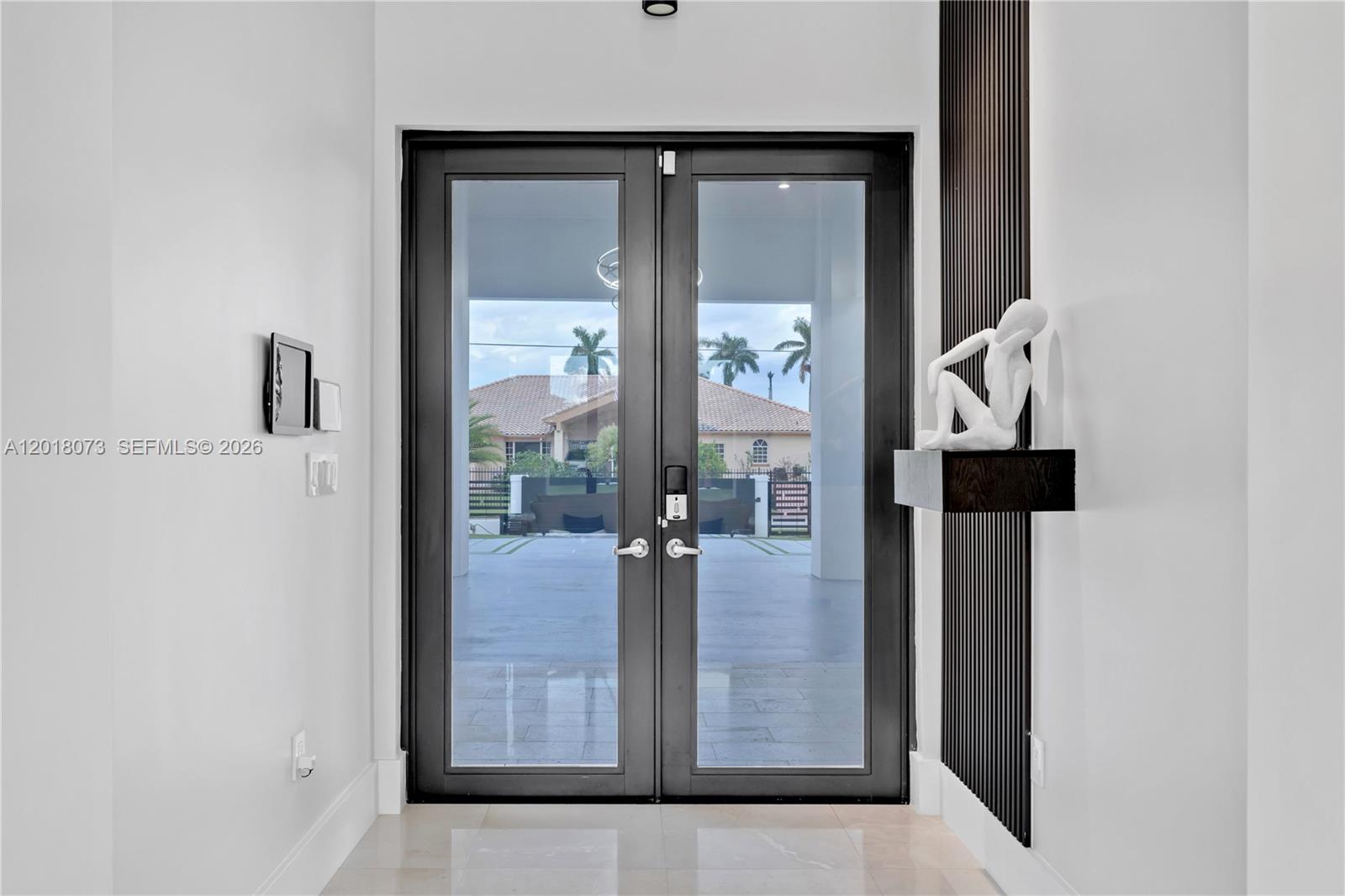 320 Southwest 125th Avenue Miami, FL 33184 - Photo 9 of 60